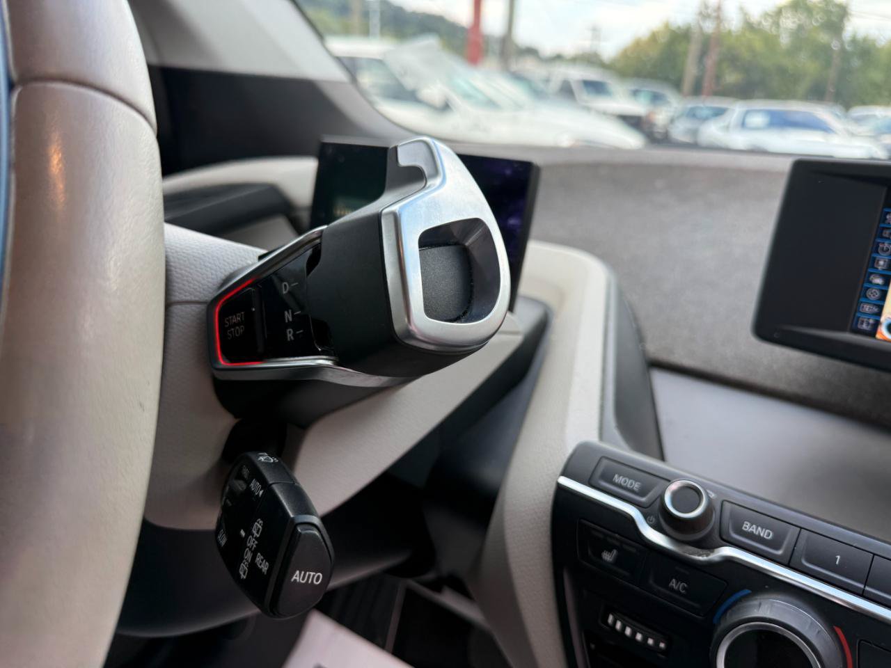 Used 2015 BMW i3 w/ Range Extender RWD image 50