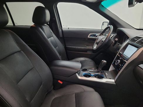Used 2015 Ford Explorer Limited w/ Equipment Group 301A FWD image 21
