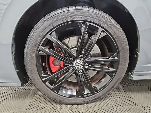 Used 2020 Volkswagen Jetta GLI Autobahn w/ GLI Autobahn Black Package image 39