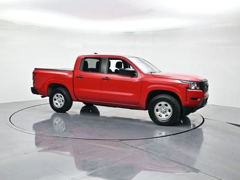 Used 2022 Nissan Frontier S w/ Technology Package image 3