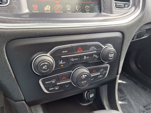 Used 2016 Dodge Charger R/T RWD image 23