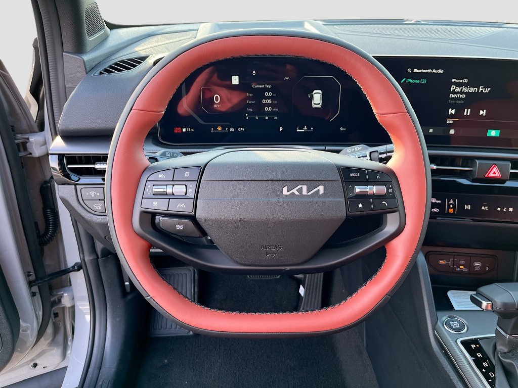 New 2026 Kia Sportage SX FWD image 17