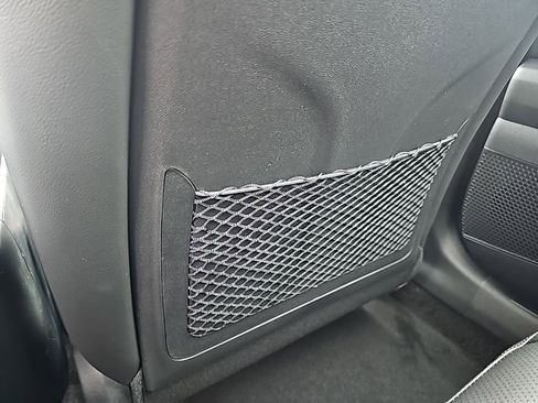 New 2026 Hyundai Elantra Limited image 33