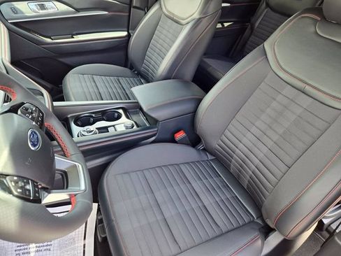 New 2026 Ford Explorer ST-Line RWD image 17