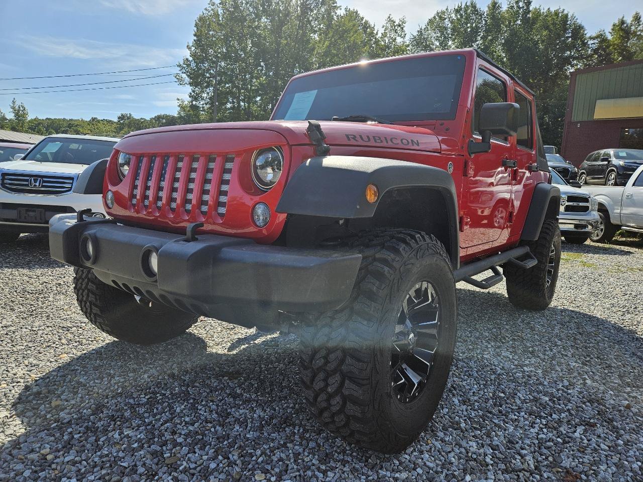 Used 2016 Jeep Wrangler Unlimited Rubicon w/ Connectivity Group AWD/4WD image 4