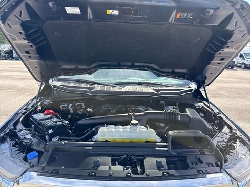 Used 2025 Ford F150 Lariat w/ Equipment Group 502A High image 31