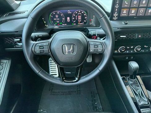 Used 2023 Honda Accord Sport image 18