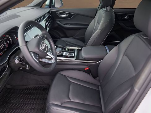 Used 2021 Audi Q7 3.0T Premium Plus image 9