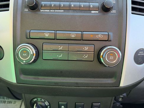 Used 2012 Nissan Frontier PRO-4X AWD/4WD image 27