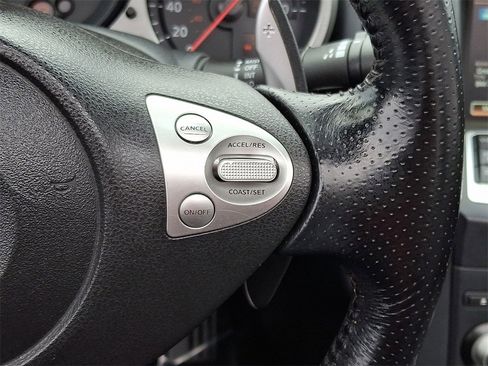 Used 2014 Nissan 370Z Touring w/ Sport Package image 20
