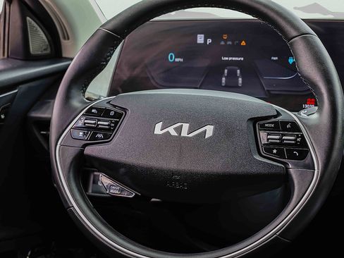 Certified 2024 Kia EV6 Wind w/ Wind Technology Package AWD/4WD image 14
