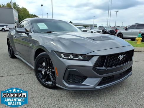Used 2024 Ford Mustang GT RWD image 1