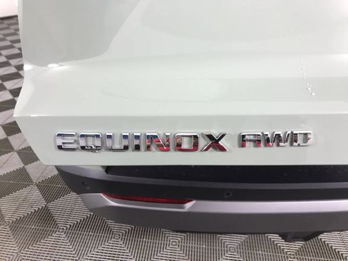 New 2026 Chevrolet Equinox LT w/ Convenience Package II image 14