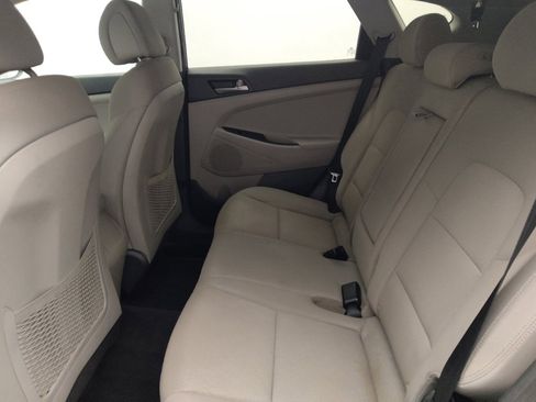 Used 2018 Hyundai Tucson SE FWD image 18