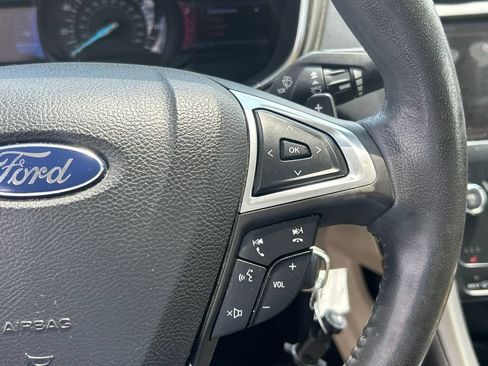 Used 2013 Ford Fusion SE FWD image 25