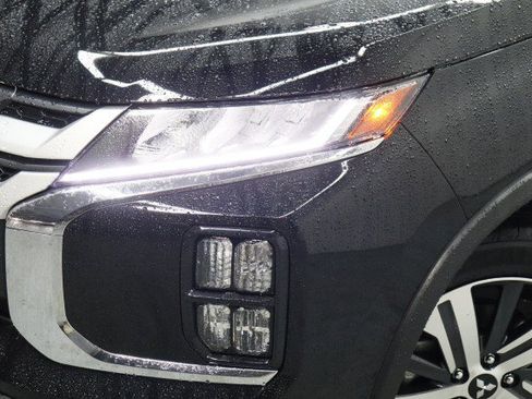 New 2026 Mitsubishi Outlander Sport ES image 2