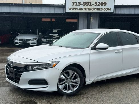 Used 2018 Honda Accord LX image 27