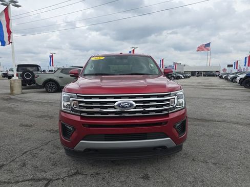 Used 2018 Ford Expedition XLT w/ Equipment Group 201A image 10
