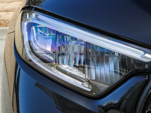 Certified 2026 Mercedes-Benz GLC 300 4MATIC image 5