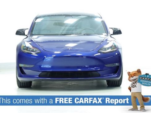 Used 2023 Tesla Model 3 Performance image 2