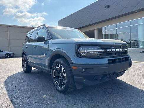 Used 2021 Ford Bronco Sport Outer Banks image 3