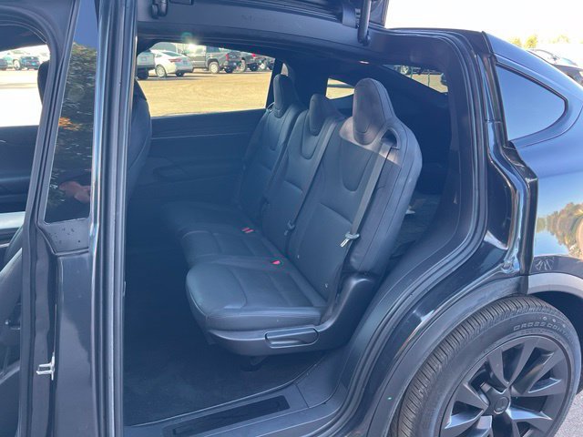 Used 2025 Tesla Model X AWD/4WD image 31