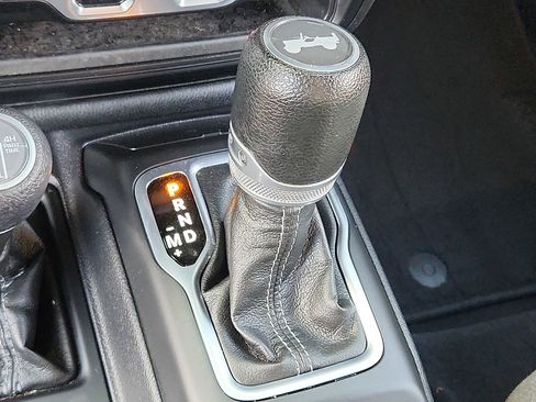 Used 2024 Jeep Wrangler Unlimited w/ Convenience Group AWD/4WD image 14
