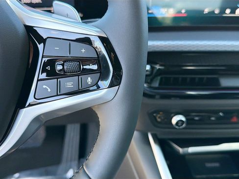 New 2026 BMW 330i xDrive Sedan w/ Premium Package image 38