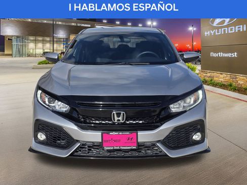 Used 2018 Honda Civic Sport image 5