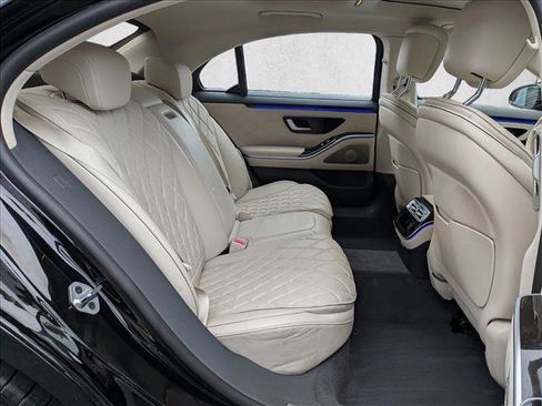 Certified 2023 Mercedes-Benz S 580 4MATIC Sedan image 20