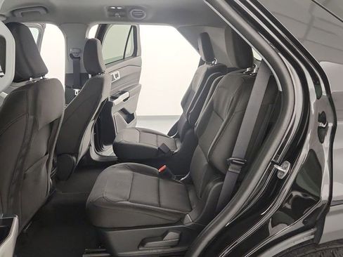 Certified 2023 Ford Explorer XLT AWD/4WD image 17