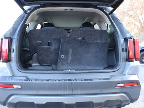 Used 2023 Kia Sorento X-Line EX image 21