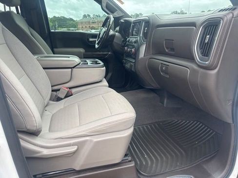 Used 2019 Chevrolet Silverado 1500 LT w/ Texas Edition RWD image 11