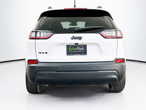 Used 2023 Jeep Cherokee Altitude Lux AWD/4WD image 7