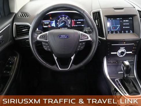 Used 2018 Ford Edge Titanium w/ Technology Package FWD image 20