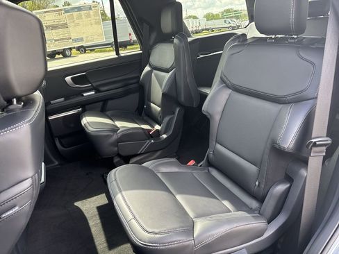 New 2026 Ford Expedition Platinum AWD/4WD image 26