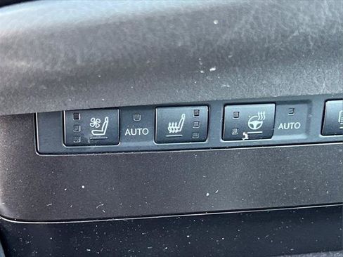Certified 2024 Lexus ES 350 w/ Technology Package FWD image 27