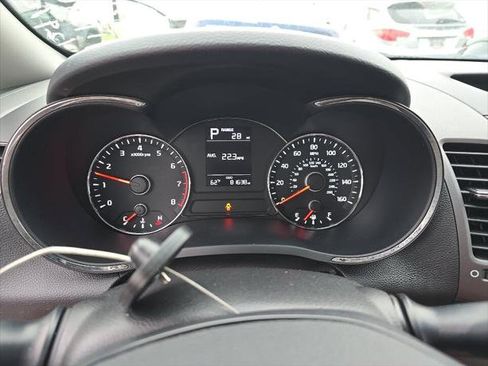 Used 2017 Kia Forte LX FWD image 16