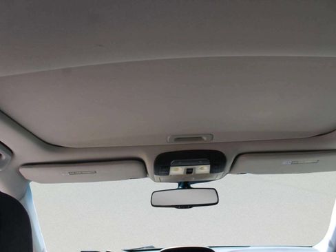 Used 2009 Acura TL w/ Technology Package FWD image 9