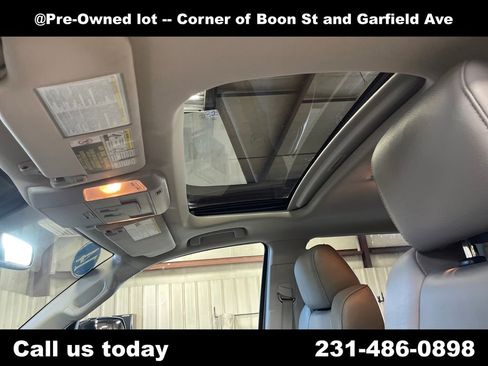 Used 2014 Toyota Tundra Limited w/ Limited Premium Package AWD/4WD image 13