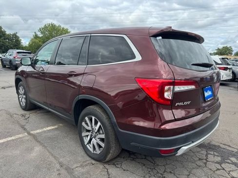 Used 2021 Honda Pilot EX image 4