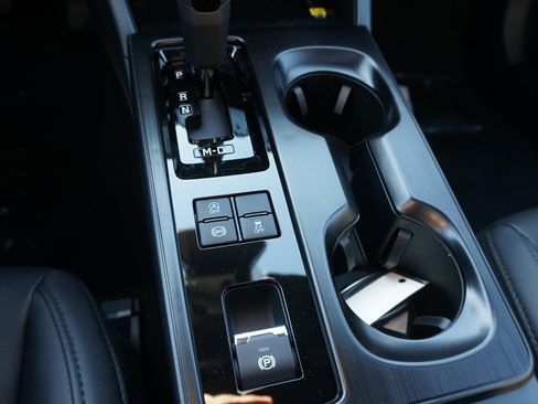 New 2026 Subaru Outback Premium image 12