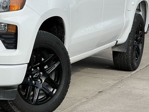 Used 2023 Chevrolet Silverado 1500 Custom w/ LPO, Dark Essentials Package image 8