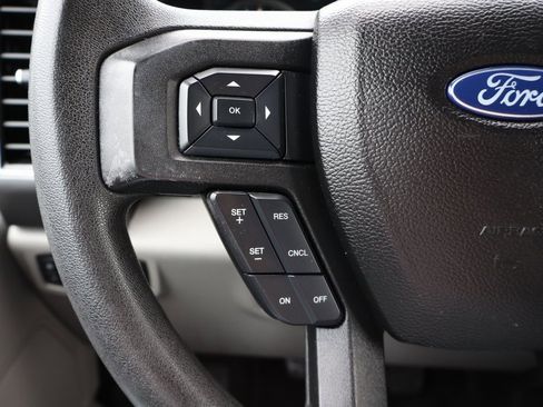 Used 2018 Ford F150 XLT w/ Trailer Tow Package image 6