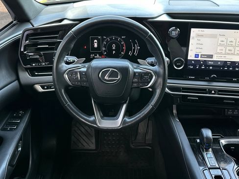 Used 2024 Lexus RX 350 FWD w/ Technology Package image 31