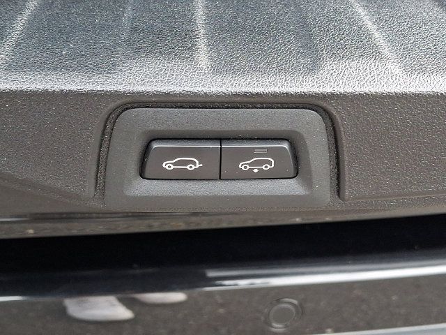 Used 2024 BMW X5 xDrive50e w/ M Sport Package AWD/4WD image 29