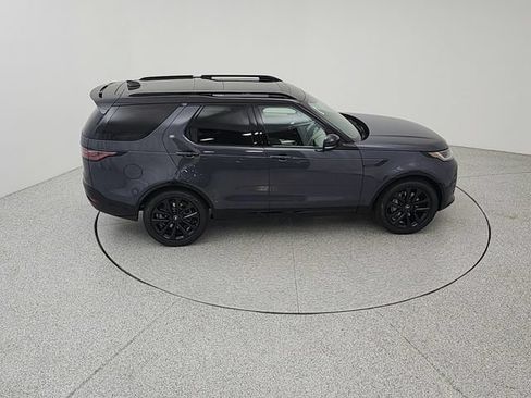 New 2026 Land Rover Discovery Dynamic SE AWD/4WD image 16