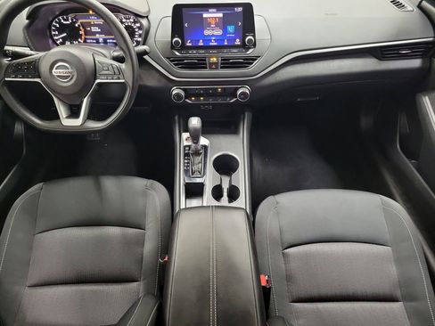 Used 2022 Nissan Altima 2.5 SV image 16