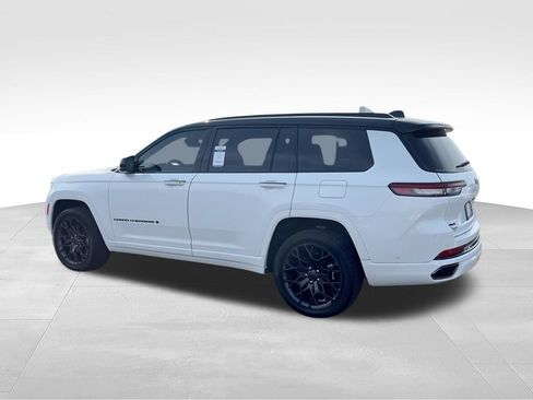 Used 2025 Jeep Grand Cherokee L Summit AWD/4WD image 6