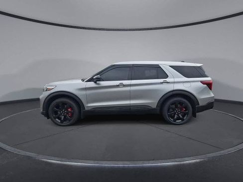 Certified 2022 Ford Explorer ST w/ Equipment Group 401A AWD/4WD image 5